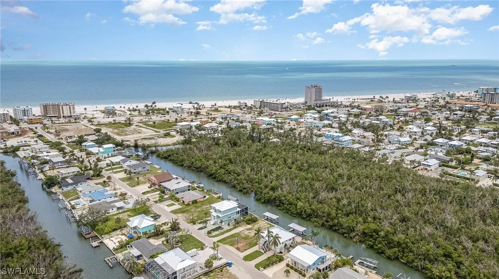 225 Tropical Shore Way Fort Myers Beach FL 33931