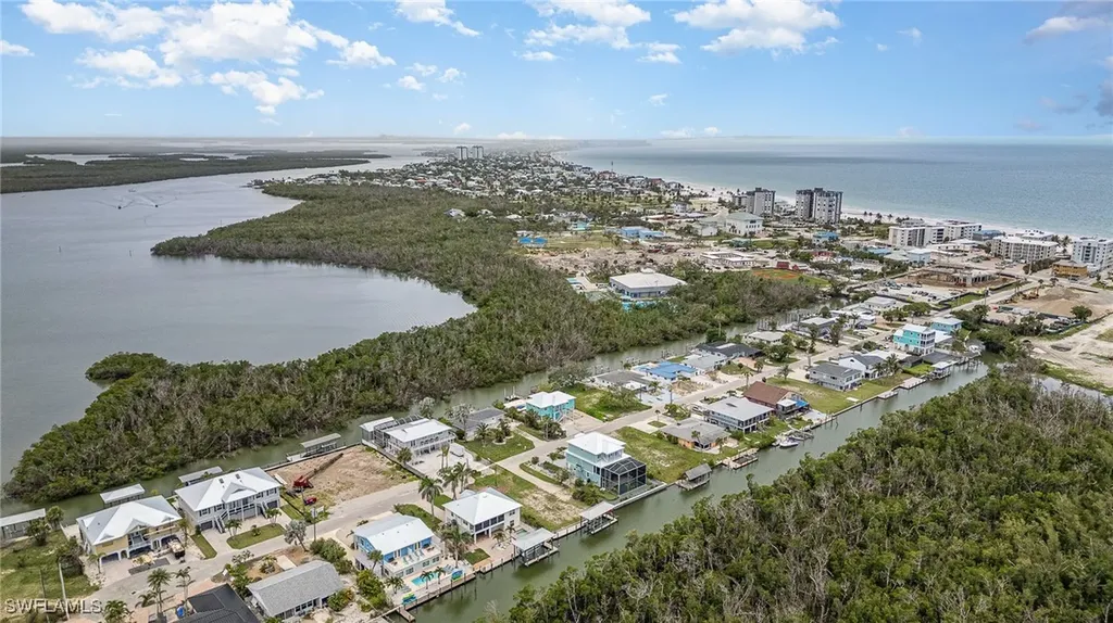 225 Tropical Shore Way Fort Myers Beach FL 33931