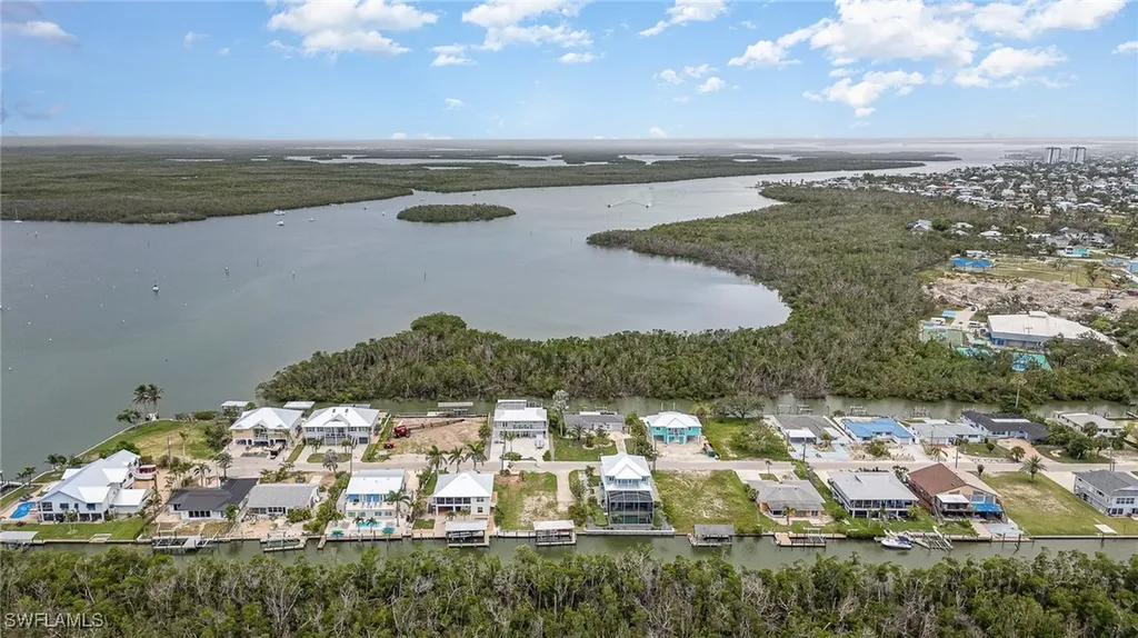 225 Tropical Shore Way Fort Myers Beach FL 33931