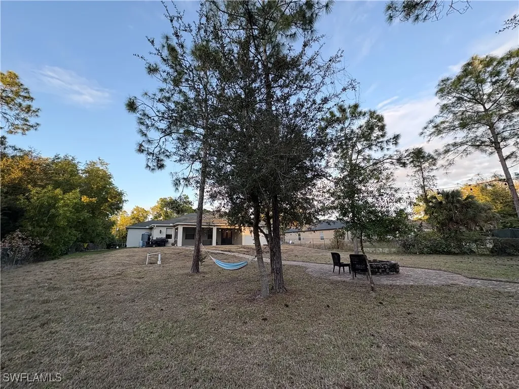 110 16th Avenue NE Naples FL 34120