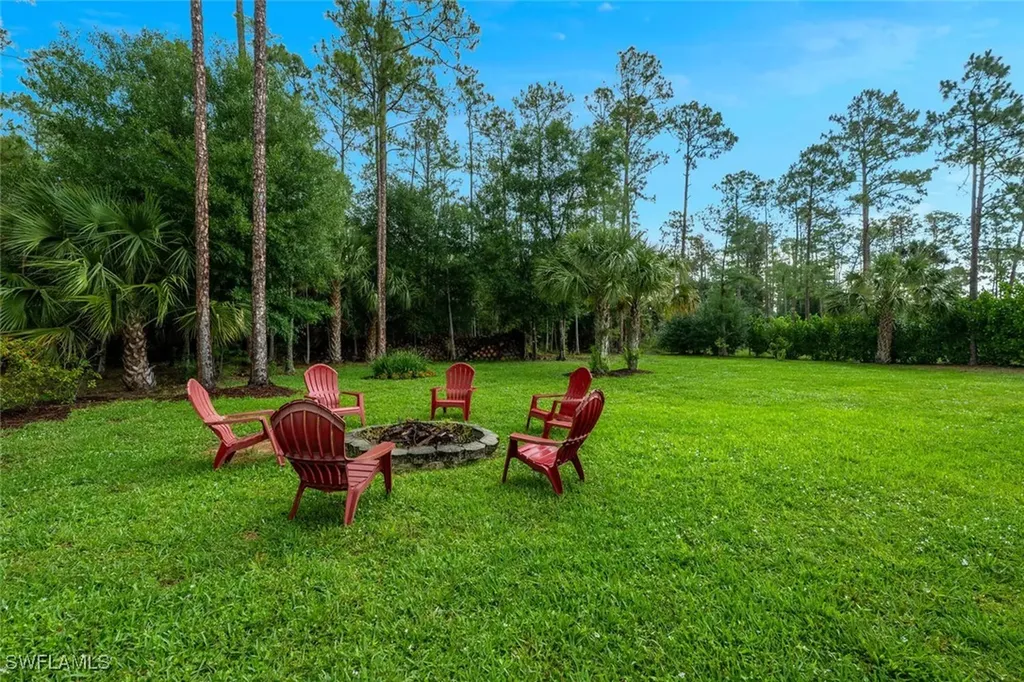 4345 6th Avenue NE Naples FL 34120