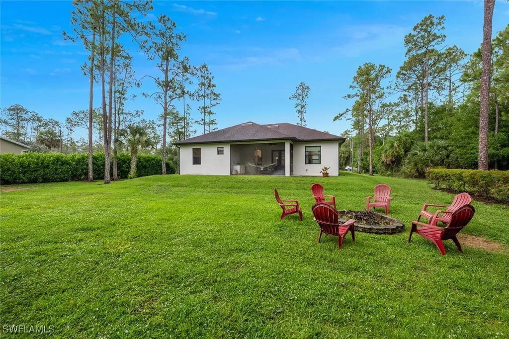 4345 6th Avenue NE Naples FL 34120