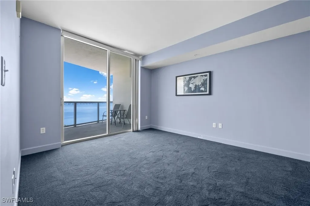 3000 Oasis Grand Boulevard Fort Myers FL 33916