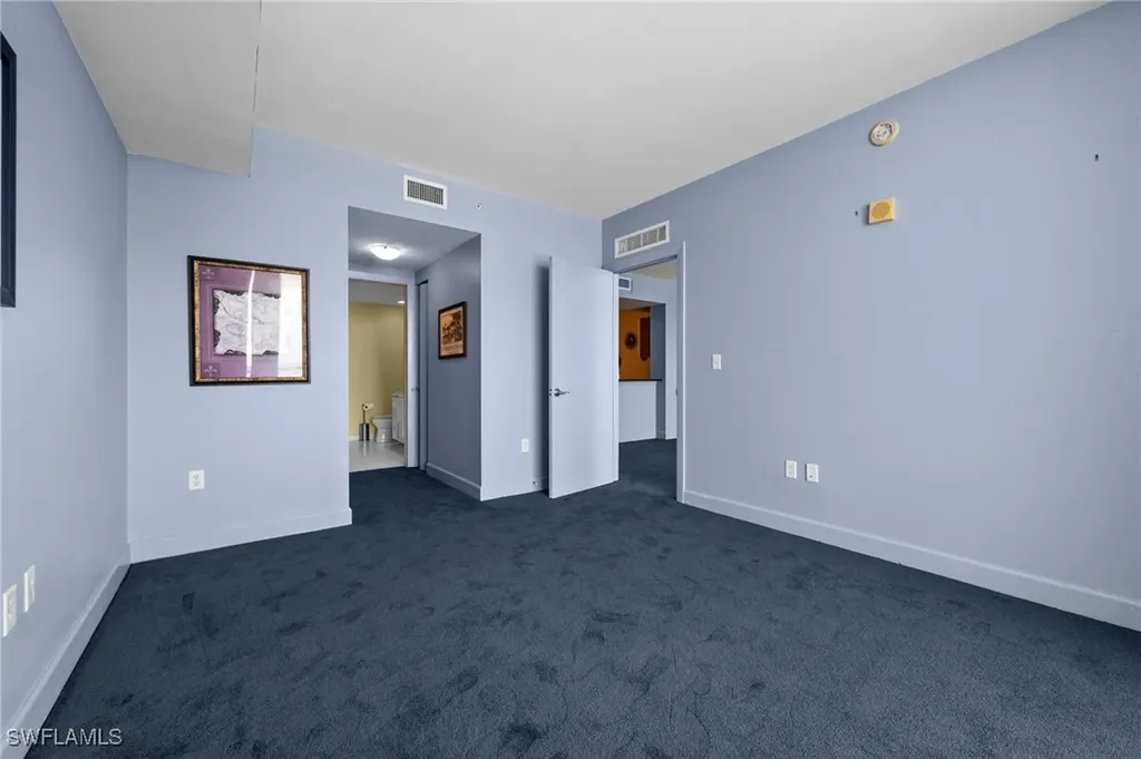 3000 Oasis Grand Boulevard Fort Myers FL 33916