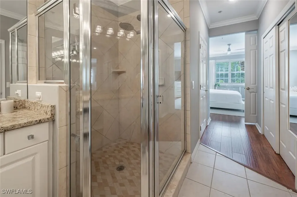 4883 Hampshire Court Naples FL 34112