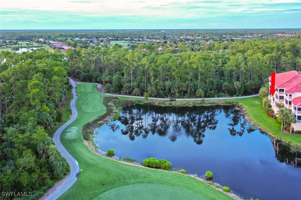 4883 Hampshire Court Naples FL 34112