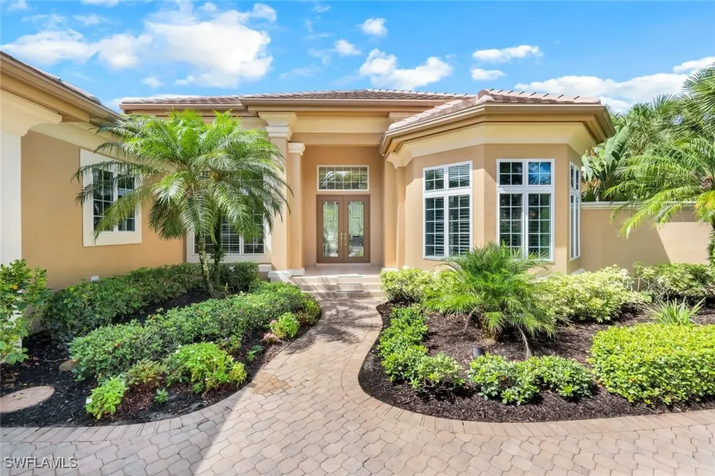 23092 Shady Knoll Drive Estero FL 34135