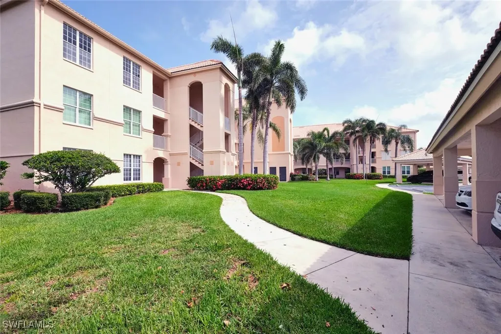 9100 Southmont Cove Fort Myers FL 33908