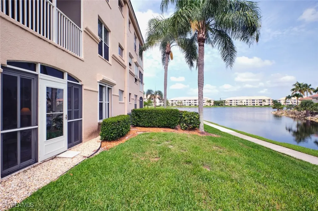 9100 Southmont Cove Fort Myers FL 33908