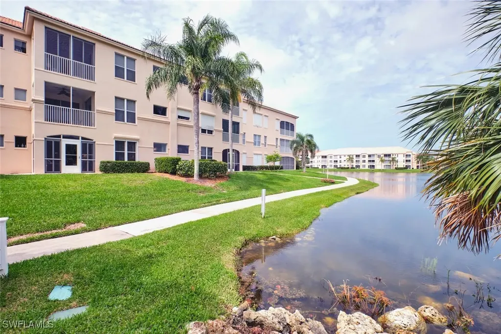 9100 Southmont Cove Fort Myers FL 33908