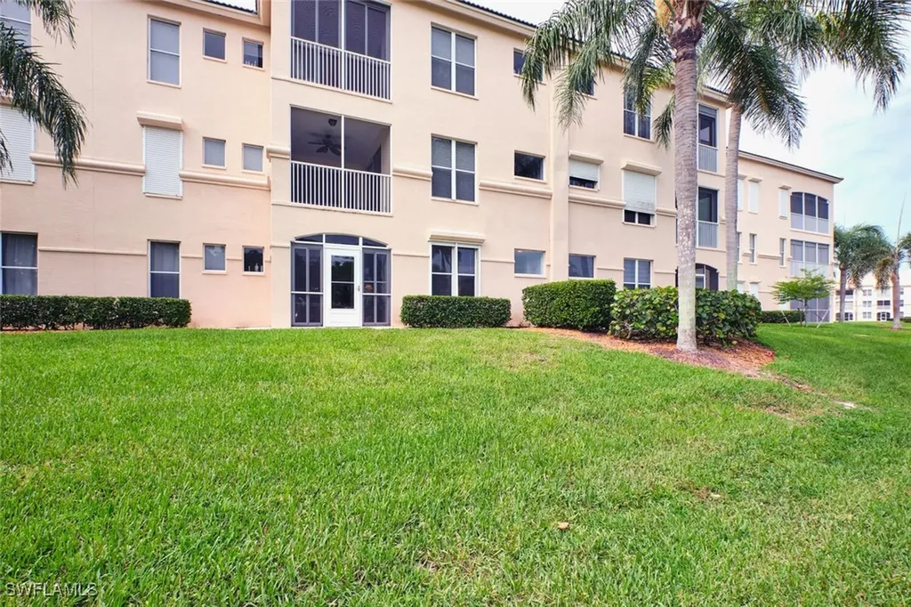 9100 Southmont Cove Fort Myers FL 33908
