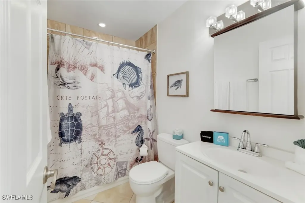 636 98th Avenue N Naples FL 34108