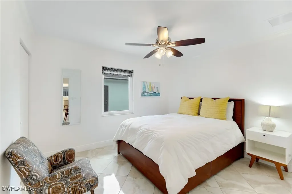 636 98th Avenue N Naples FL 34108