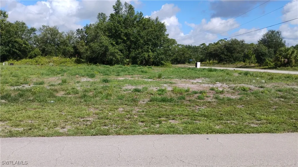 536 Parker Avenue S Lehigh Acres FL 33974