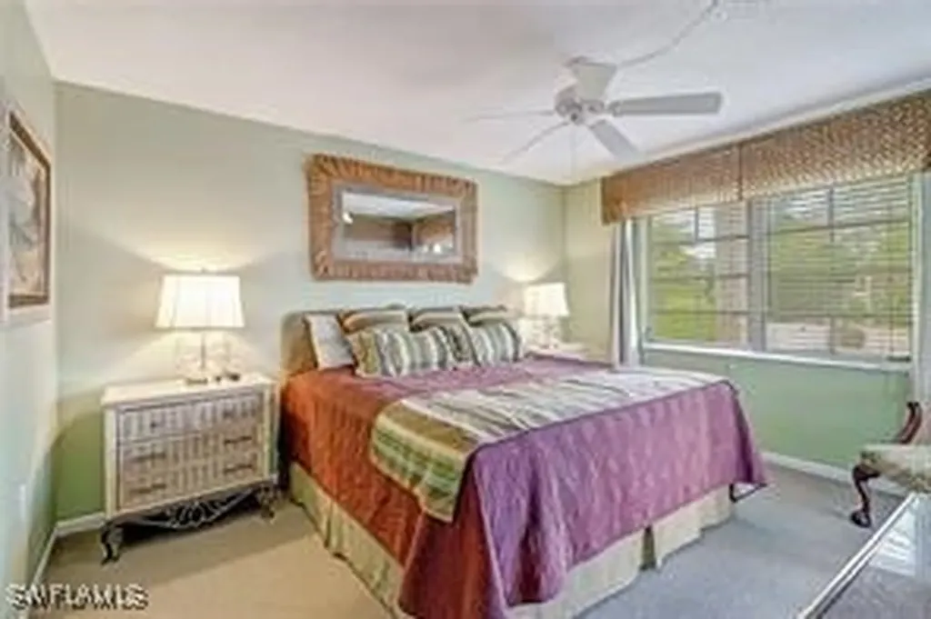 Naples FL, 5 High Point Circle W, Unit 211