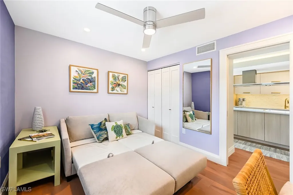 250 7th Avenue S Naples FL 34102