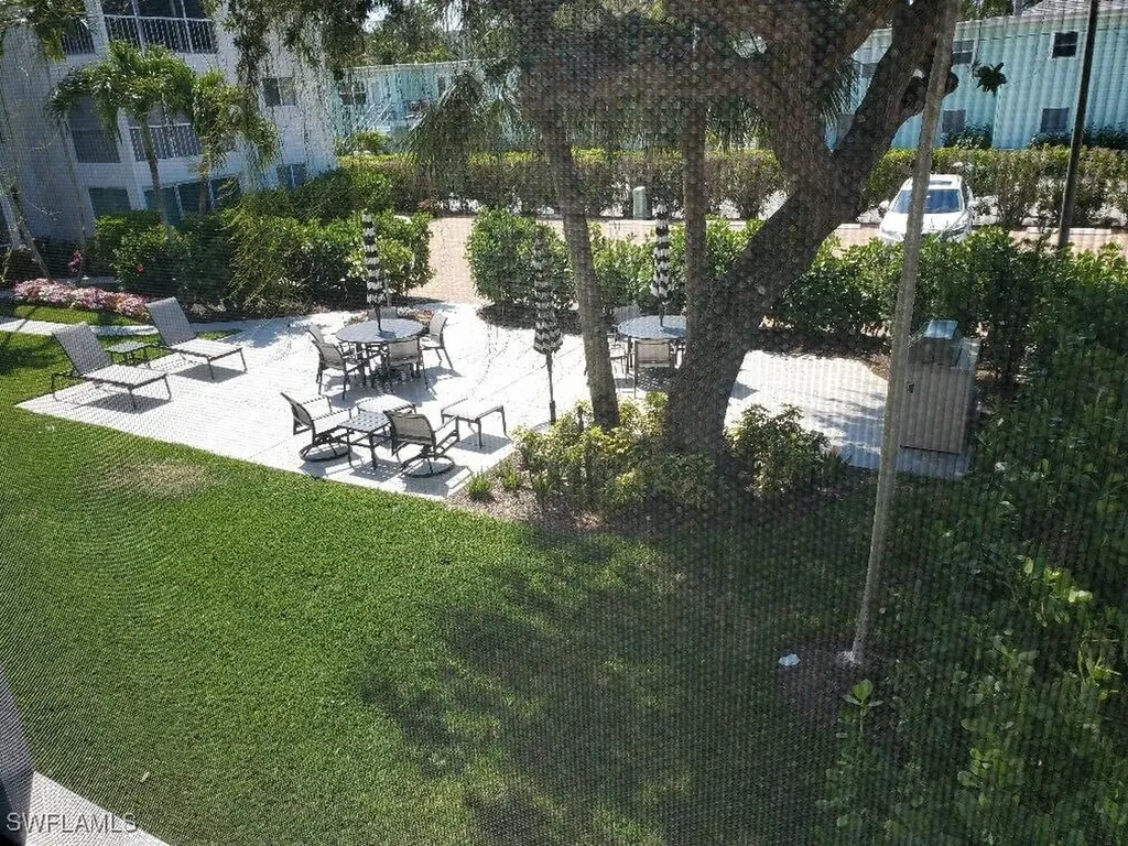 250 7th Avenue S Naples FL 34102