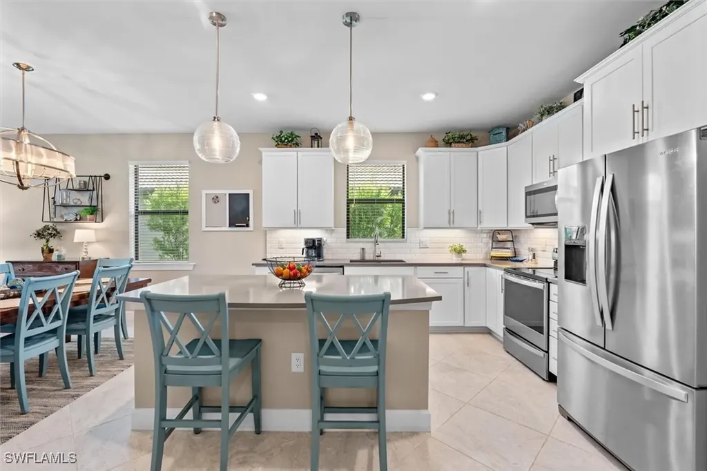 4012 E Hampton Circle Alva FL 33920