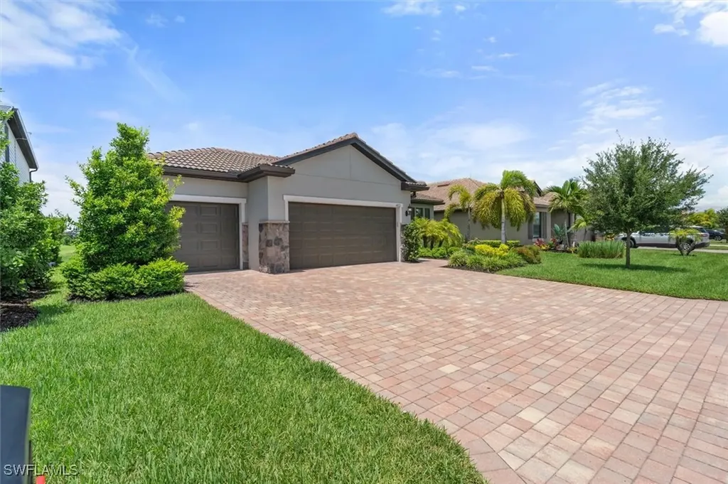 4012 E Hampton Circle Alva FL 33920