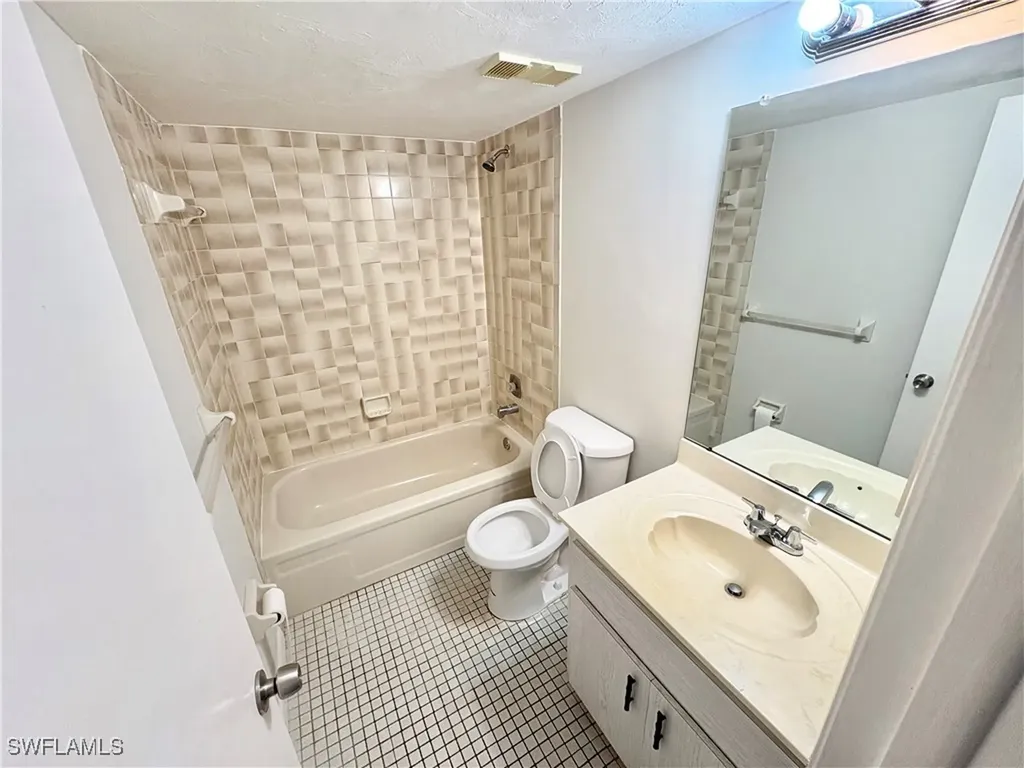 28100 Pine Haven Way Bonita Springs FL 34135