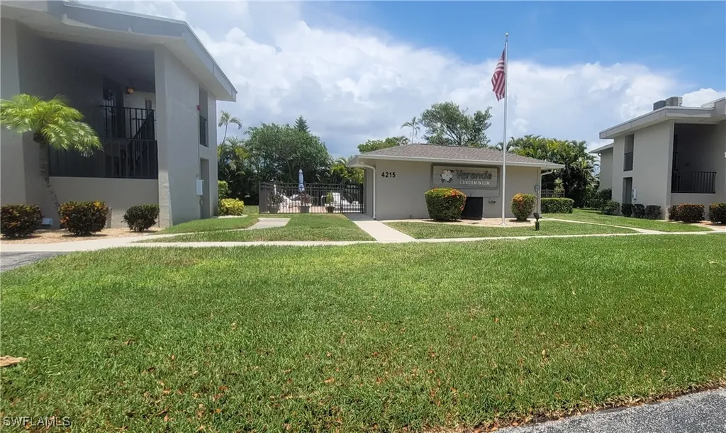 4213 SE 19th Avenue Cape Coral FL 33904