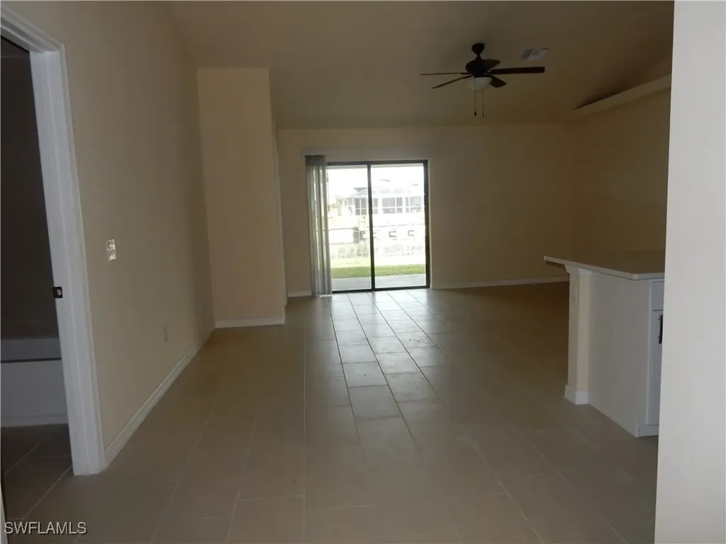 504 SE 5th Avenue Cape Coral FL 33990