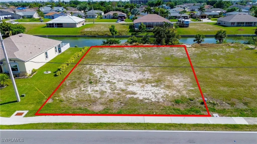 136 Nicholas Parkway E Cape Coral FL 33990