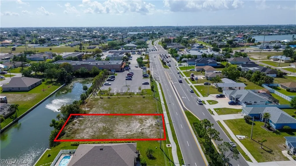 136 Nicholas Parkway E Cape Coral FL 33990