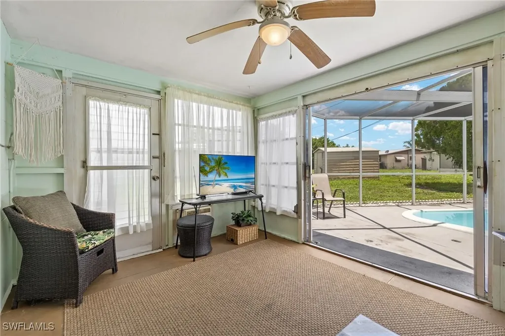 326 Canyon Drive N Lehigh Acres FL 33936
