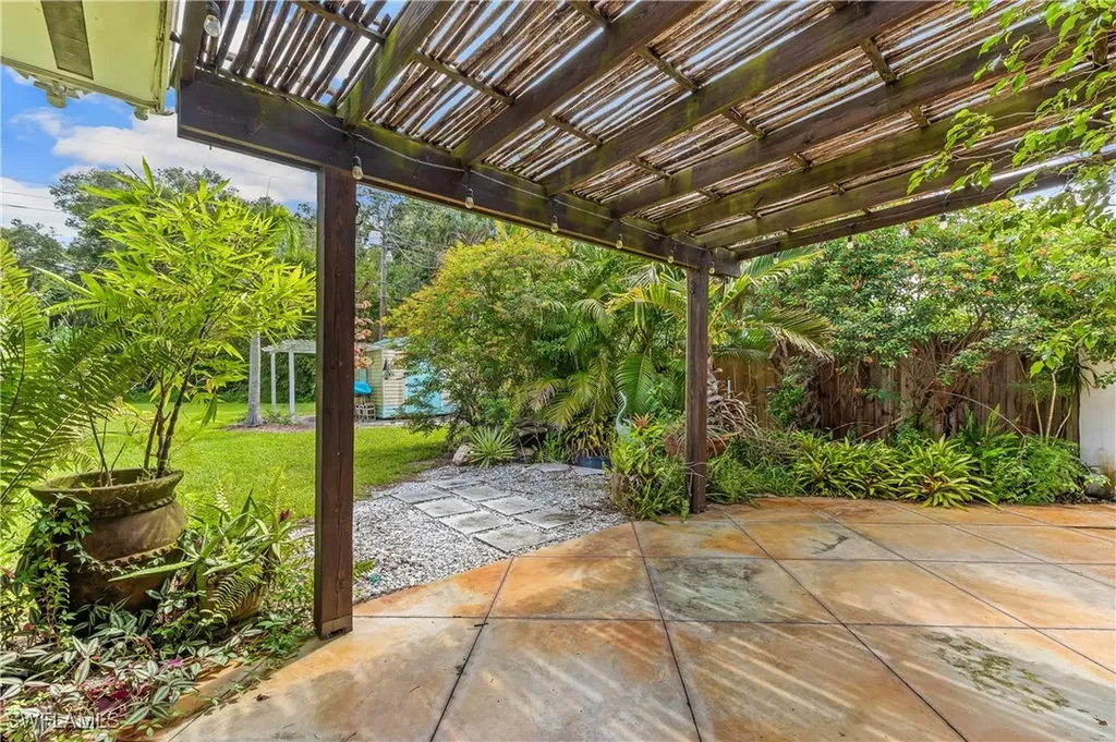 13932 Matanzas Drive Fort Myers FL 33905