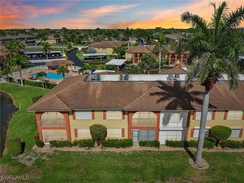 360 Charlemagne Boulevard Naples FL 34112