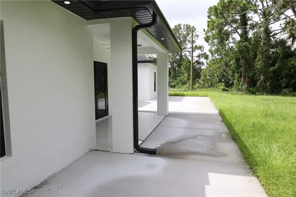 407 Washington Avenue Lehigh Acres FL 33972