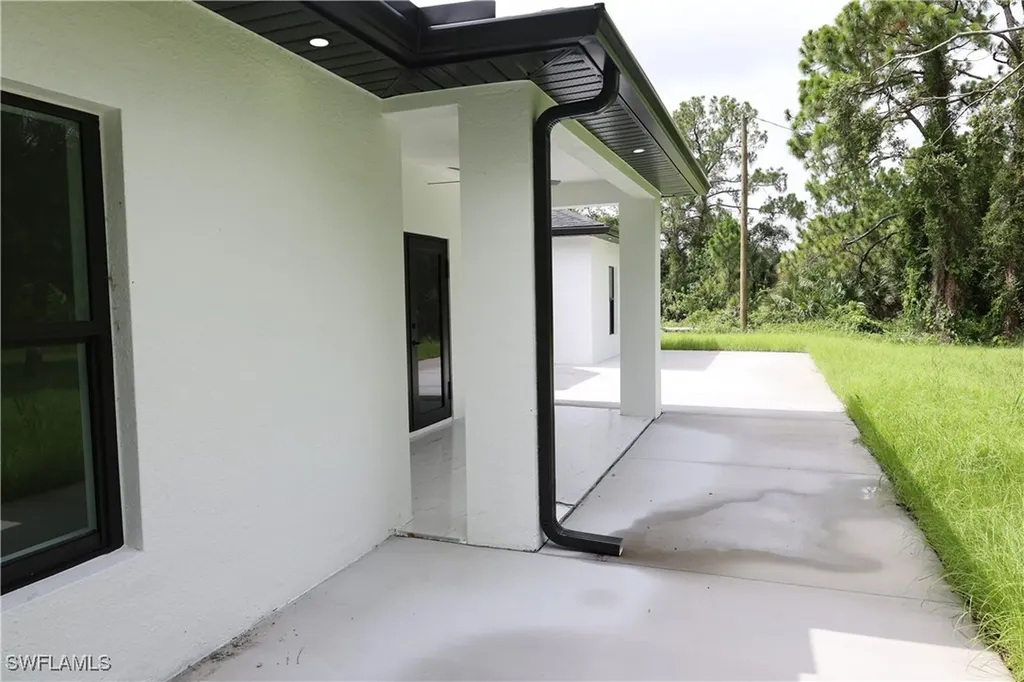 407 Washington Avenue Lehigh Acres FL 33972