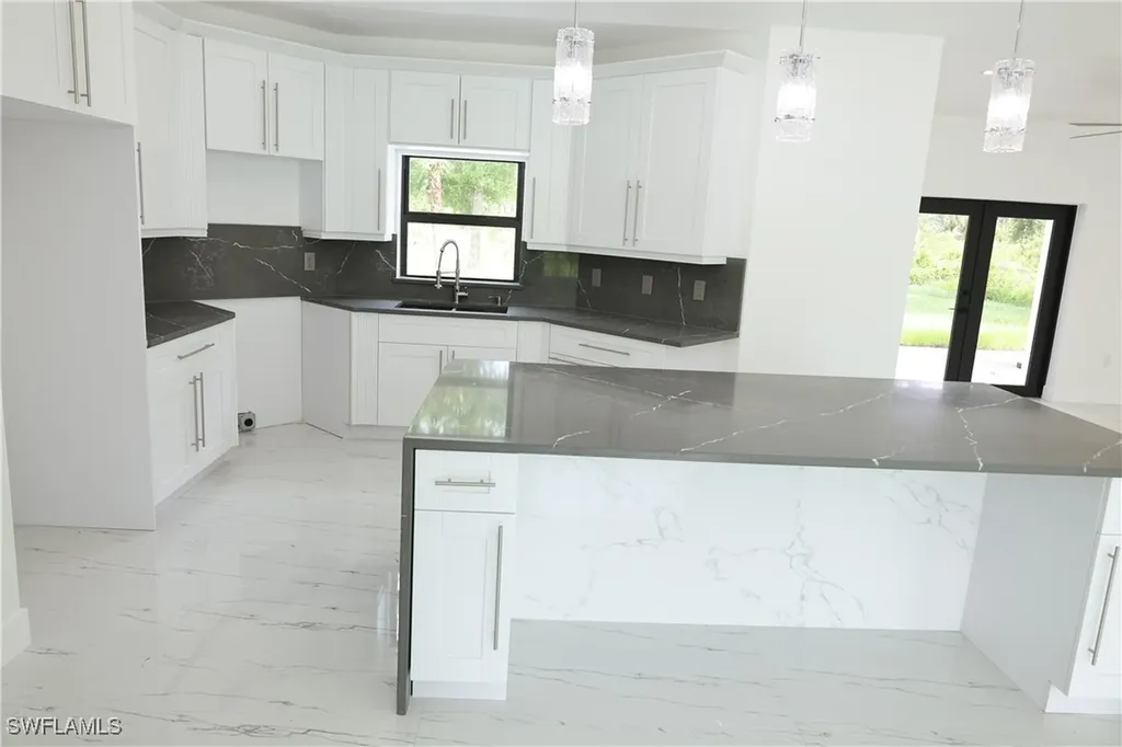 407 Washington Avenue Lehigh Acres FL 33972