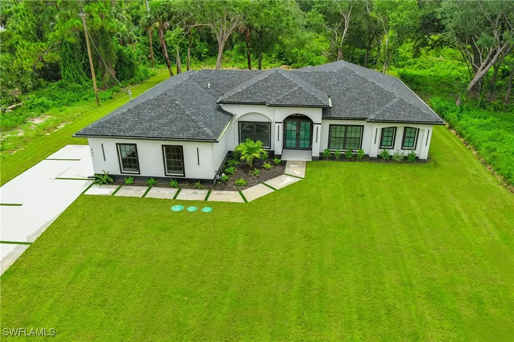407 Washington Avenue Lehigh Acres FL 33972