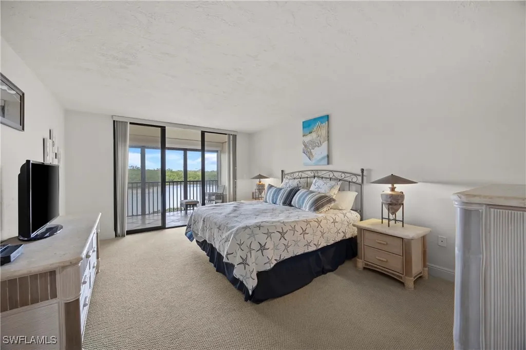 15 Bluebill Avenue Naples FL 34108