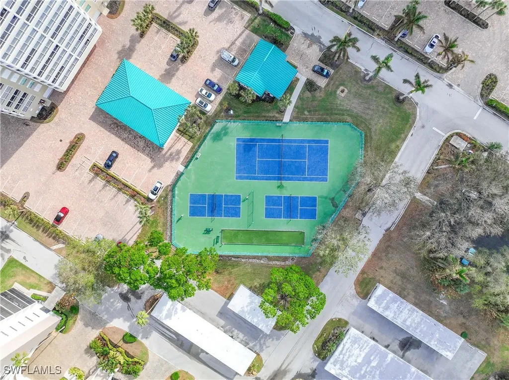 15 Bluebill Avenue Naples FL 34108