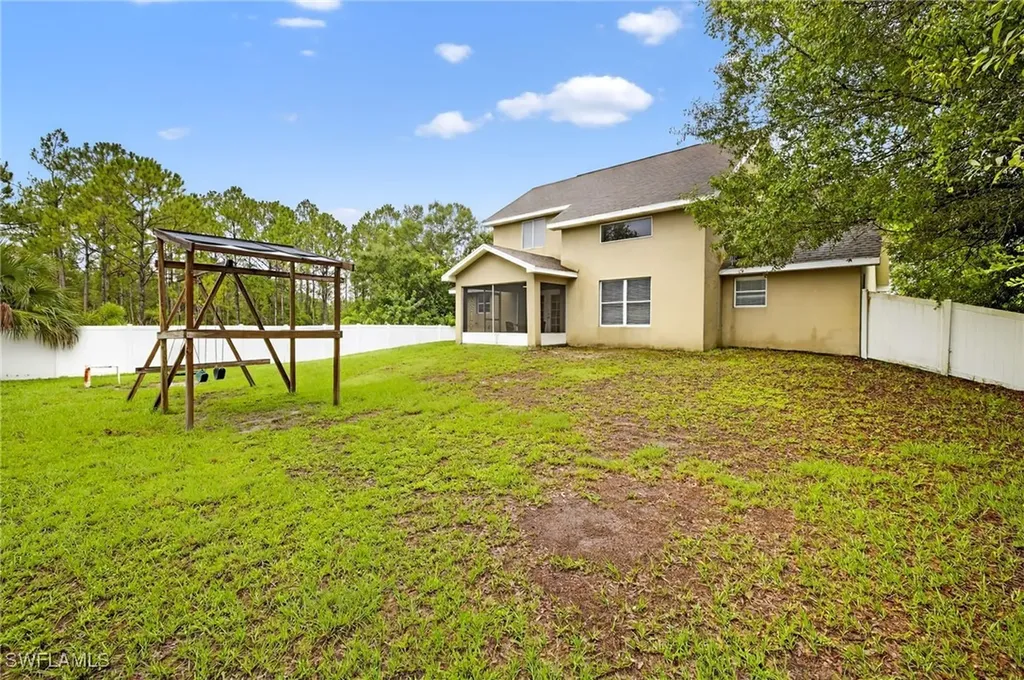749 Chambers Street E Lehigh Acres FL 33974