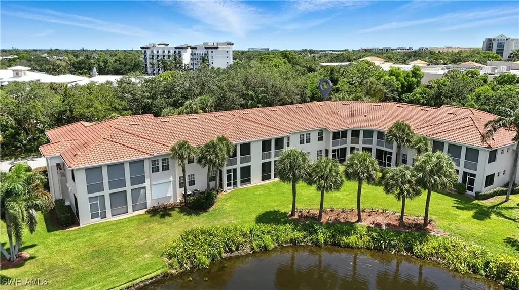 1000 L Ambiance Circle Naples FL 34108