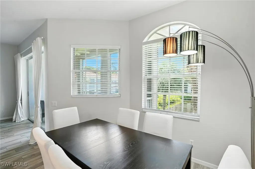 1000 L Ambiance Circle Naples FL 34108