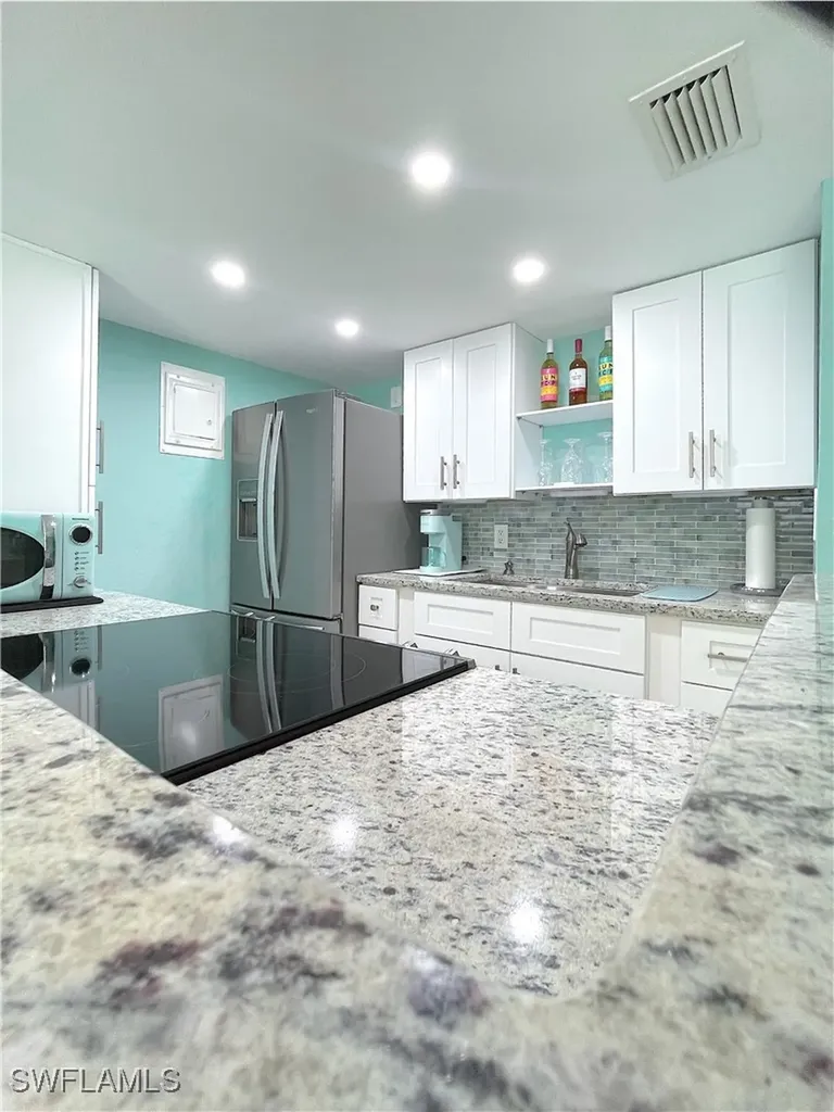 330 Tudor Drive Cape Coral FL 33904