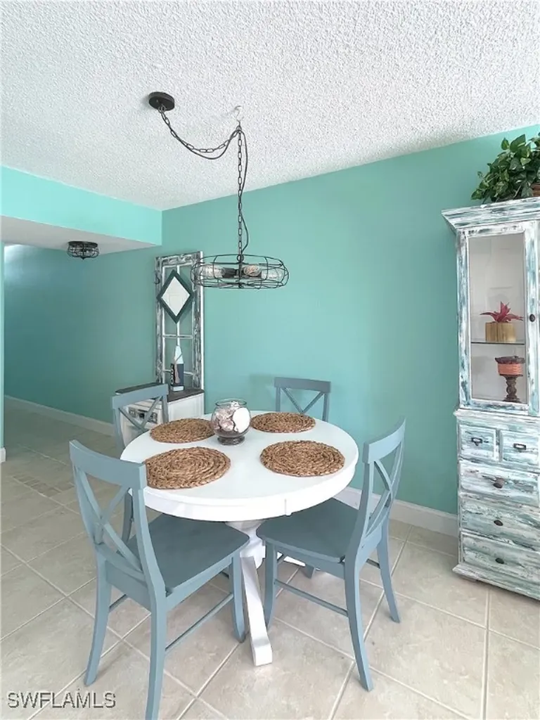 330 Tudor Drive Cape Coral FL 33904