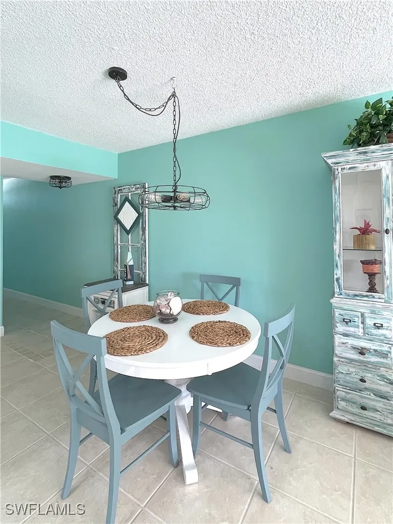 330 Tudor Drive Cape Coral FL 33904
