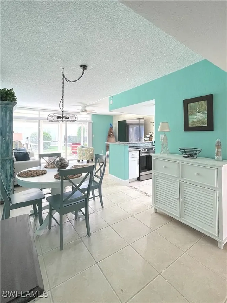 330 Tudor Drive Cape Coral FL 33904