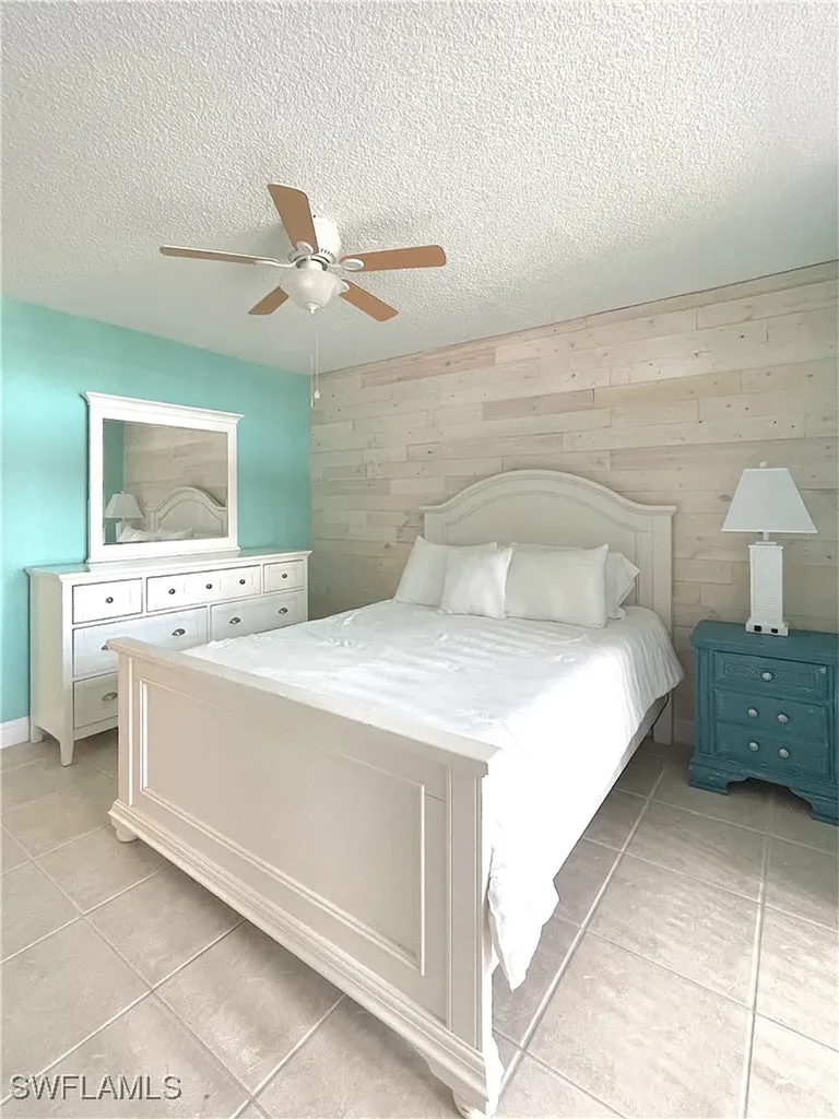 330 Tudor Drive Cape Coral FL 33904