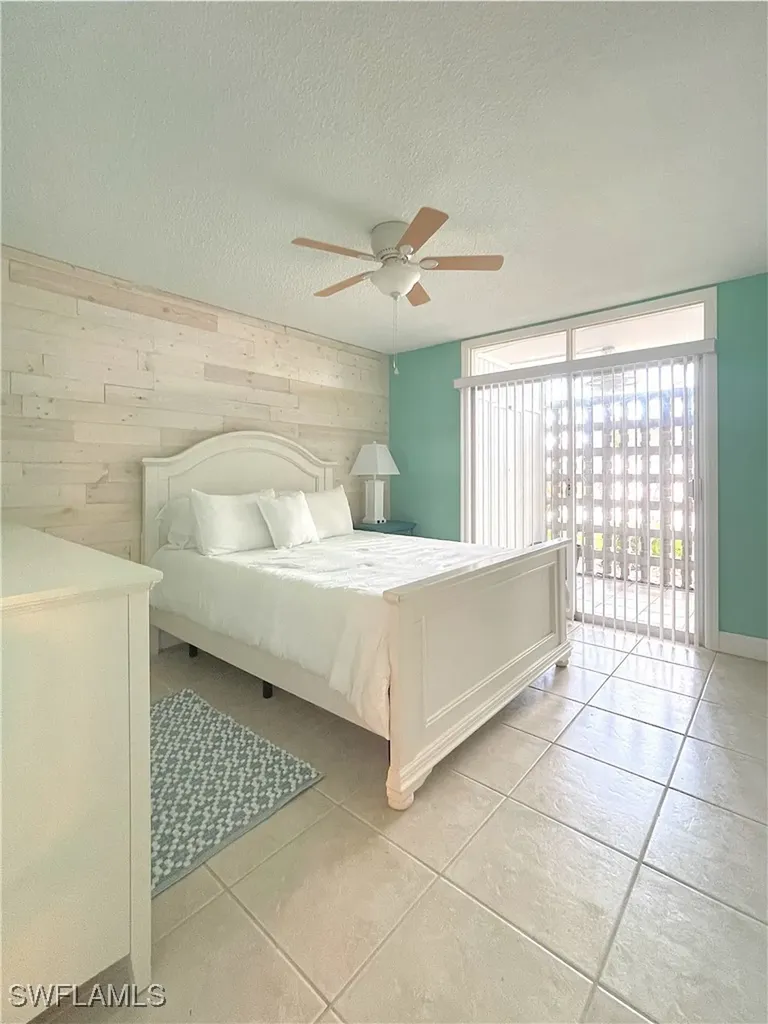 330 Tudor Drive Cape Coral FL 33904
