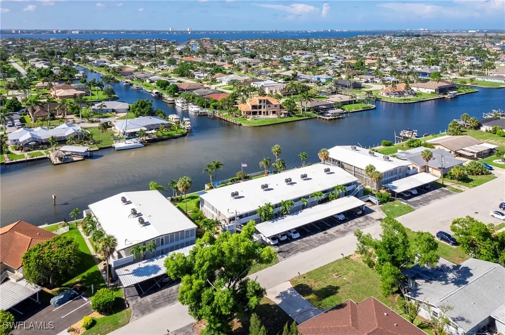 330 Tudor Drive Cape Coral FL 33904