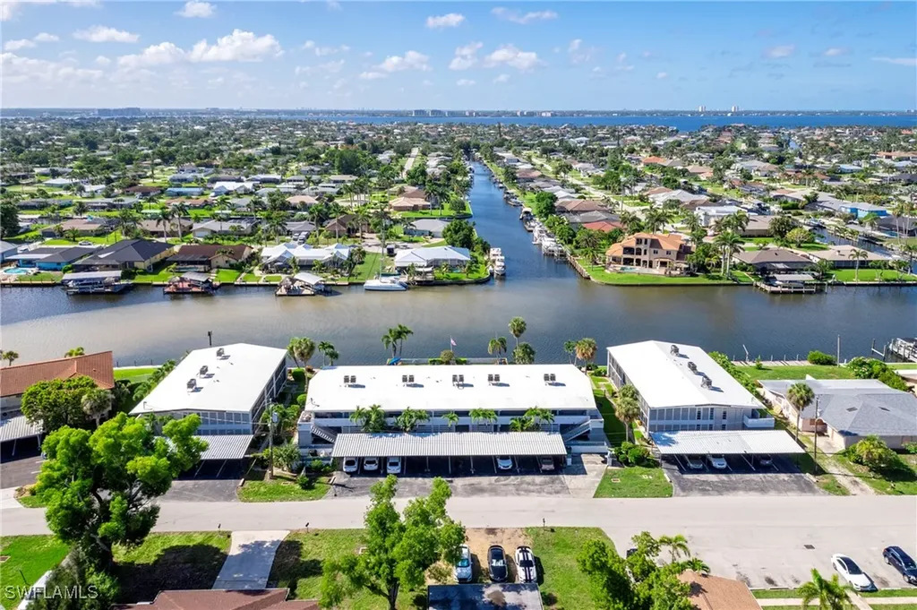 330 Tudor Drive Cape Coral FL 33904