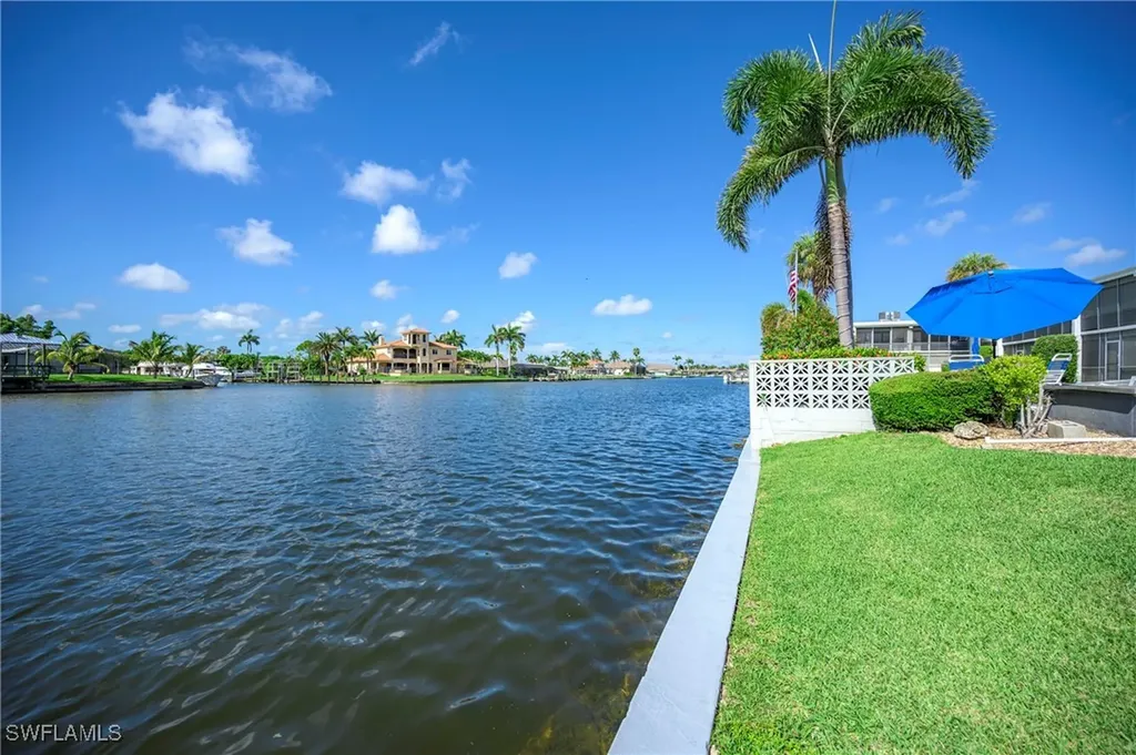 330 Tudor Drive Cape Coral FL 33904