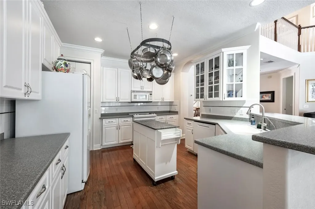 13915 Collier Boulevard Naples FL 34119